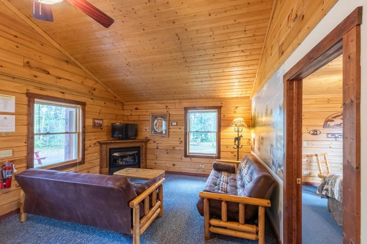Hotel Spur Of The Moment Ranch Mountain Esterno foto